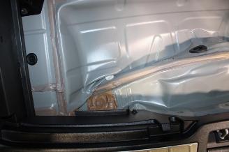 Volvo C-40 C40 picture 20