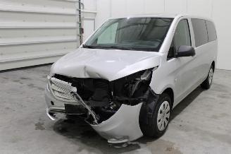 Coche accidentado Mercedes Vito  2019/8