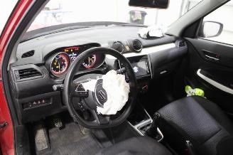 Suzuki Swift  picture 9