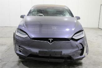 Tesla Model X  picture 6