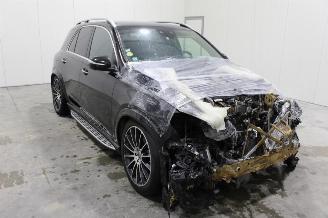Mercedes GLE  picture 2