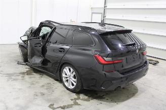 BMW 3-serie 320 picture 4