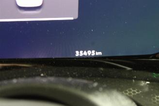 Volkswagen Golf  picture 13