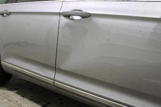 Volkswagen Passat  picture 7