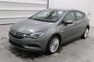 Damaged car Opel Astra  2018/3