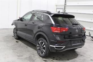Volkswagen T-Roc  picture 4