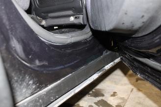 Volvo C-40 C40 picture 21