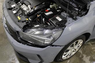 Opel Corsa  picture 24