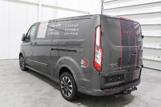 Ford Transit  picture 4