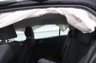 Volkswagen Golf  picture 25