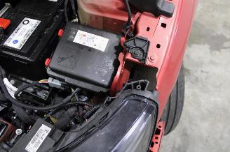 Peugeot 208  picture 24