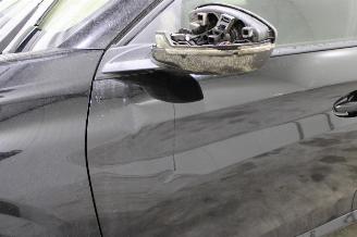 Peugeot 208  picture 8