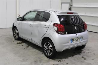 Peugeot 108  picture 4