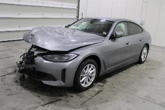 skadebil auto BMW i4  2024/9