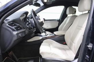 BMW X6  picture 10