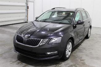 Auto incidentate Skoda Octavia  2020/12