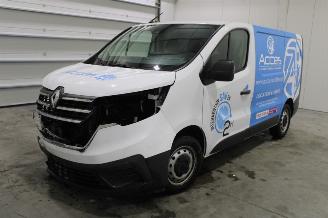 Schadeauto Renault Trafic  2023/10