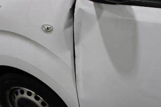 Opel Vivaro  picture 9