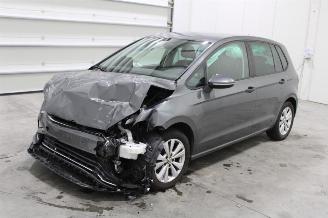 Voiture accidenté Volkswagen Golf  2018/3