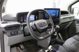 Ford Transit  picture 10