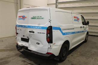 Ford Transit  picture 3
