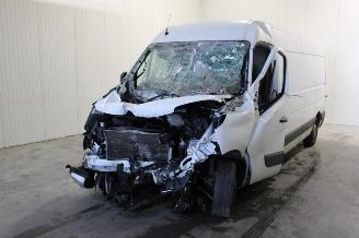 Purkuautot passenger cars Renault Master  2022/6