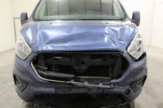 Ford Transit  picture 6