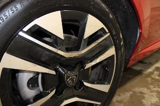 Peugeot 208  picture 25