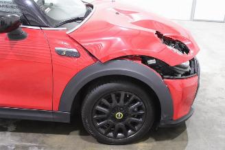 Mini Cooper SE picture 7