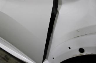 Peugeot e-208  picture 24