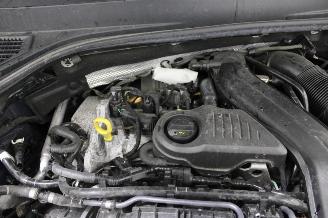 Volkswagen T-Roc  picture 15