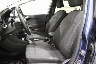 Ford Fiesta  picture 11