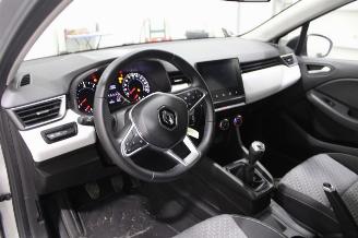 Renault Clio  picture 10