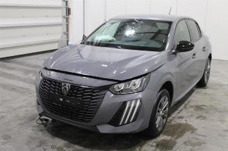 damaged passenger cars Peugeot e-208  2024/1