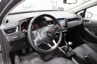Renault Clio  picture 7