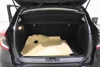 Renault Captur  picture 17