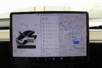 Tesla Model Y  picture 14