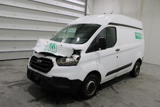 Ford Transit Custom  picture 1