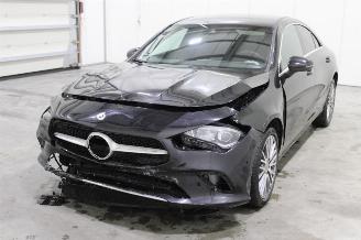 damaged passenger cars Mercedes Cla-klasse CLA 250 2023/7