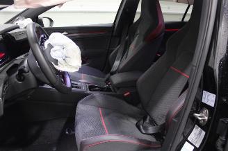 Volkswagen Golf  picture 10