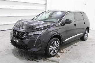 Schadeauto Peugeot 5008  2024/2