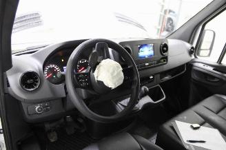 Mercedes Sprinter  picture 9