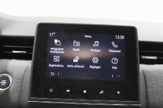 Renault Clio  picture 11