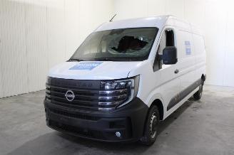 demontáž osobní automobily Nissan Nv400  2025/4