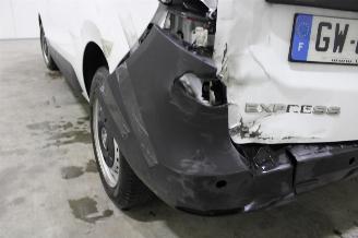 Renault Express  picture 6