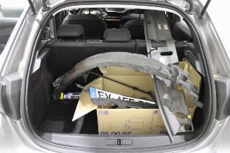 Peugeot 208  picture 16