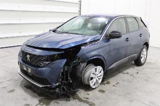 uszkodzony samochody osobowe Peugeot 3008  2021/11