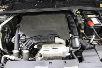 Peugeot 308  picture 14