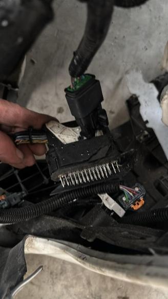 Peugeot 208  picture 23