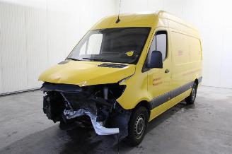 krockskadad bil auto Mercedes Sprinter  2023/12